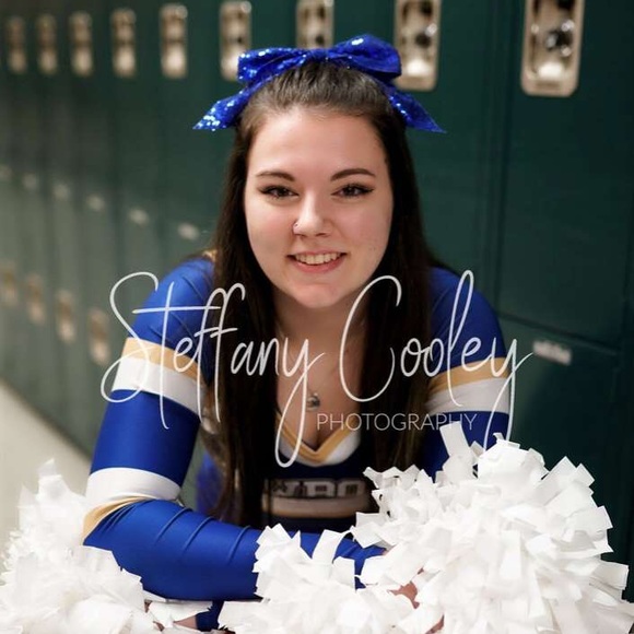 Meet your Posher, Hailey - Picture 1 of 1